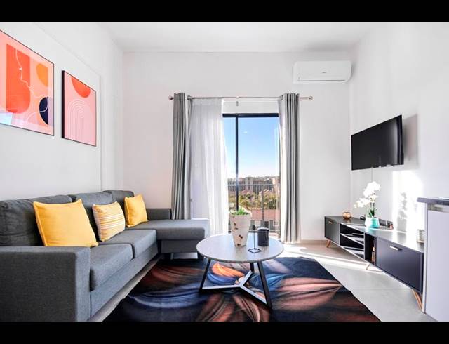 1 BEDROOM APARTMENT FOR SALE IN FERNDALE